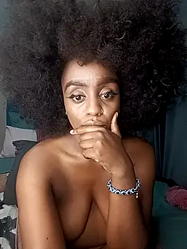 Chatroom XXX en direct de Queen-Chocolate