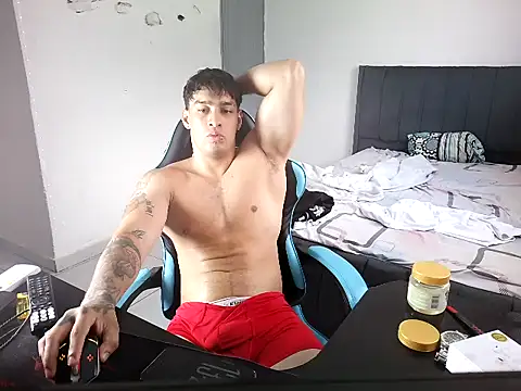 Вебкам-шоу latin_party007