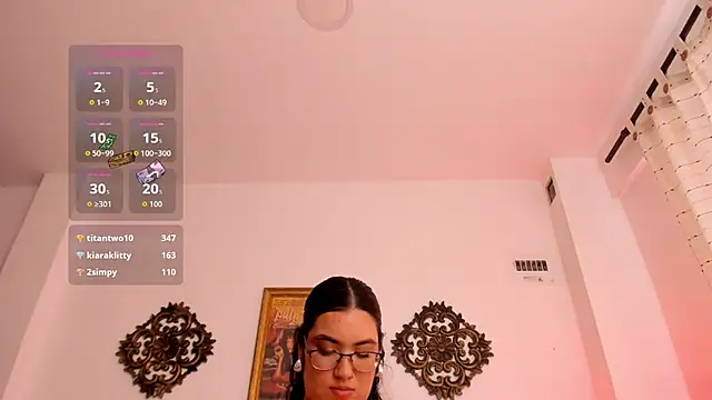 VeronicaGilss: онлайн-секс-чат