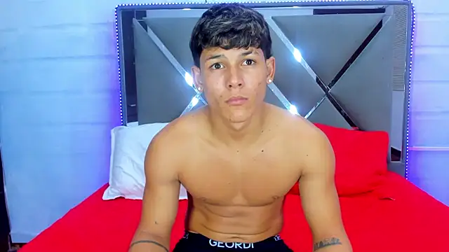 EndlessTwo Adlı Modelin Web Kamerası Şovu