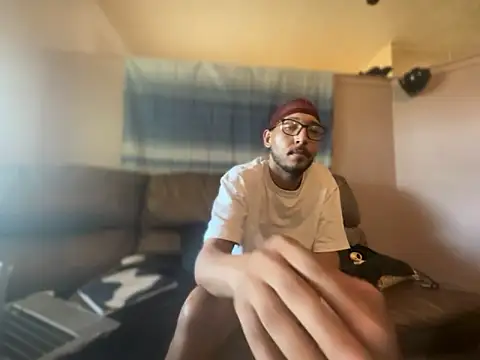 ThrowedWorldWide: απευθείας συνομιλία ΧΧΧ