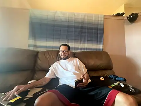 دردشة ThrowedWorldWide الجنسية المباشرة