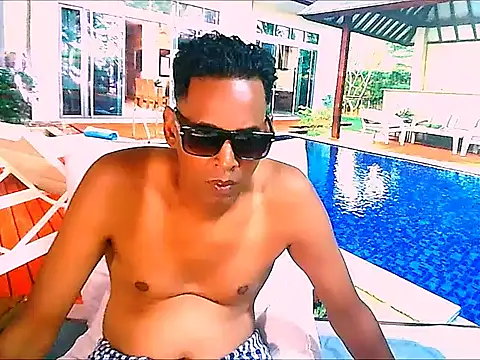 IndianHunk01 ওয়েবক্যাম শো