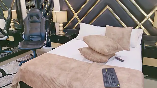 دردشة SophieWinsloow الجنسية المباشرة