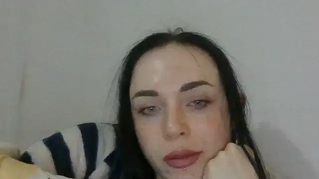 دردشة Trinsy_Love الجنسية المباشرة