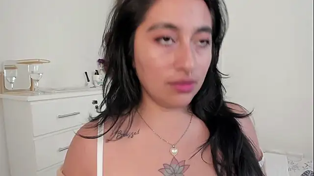 Онлайн чат XXX LisaHadwin