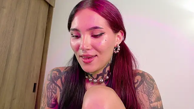 Chatroom XXX en direct de sara_queen10