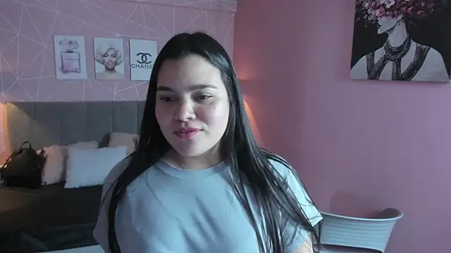 zara__sweet: онлайн-секс-чат