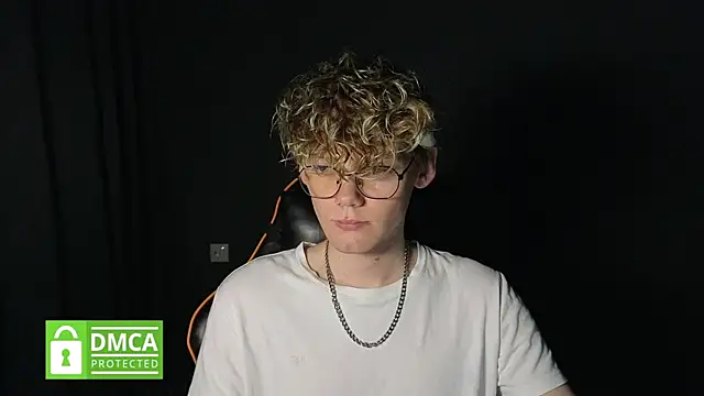 Keytaro 라이브 XXX 채팅