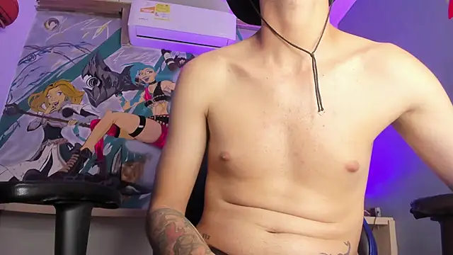 Pokazy przed kamerką – Ian_Valenti