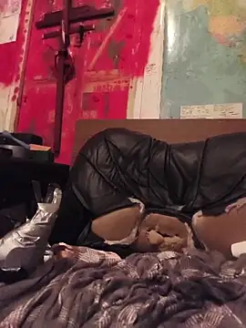 Webkamerová show Ozomitro