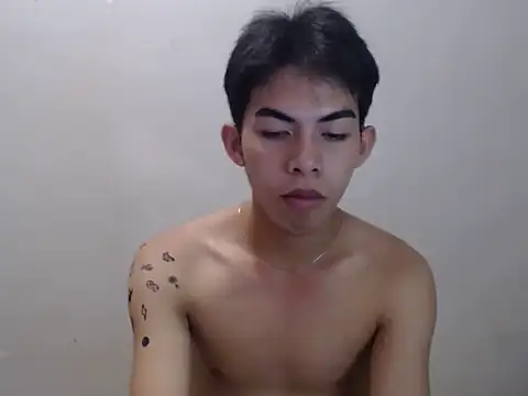 عرض كام Urhotsilverboy