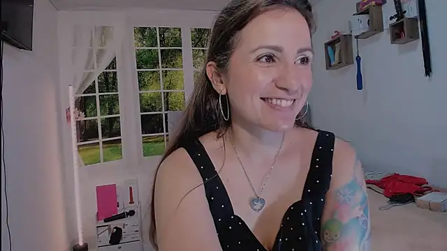 دردشة vanessabrown_ الجنسية المباشرة