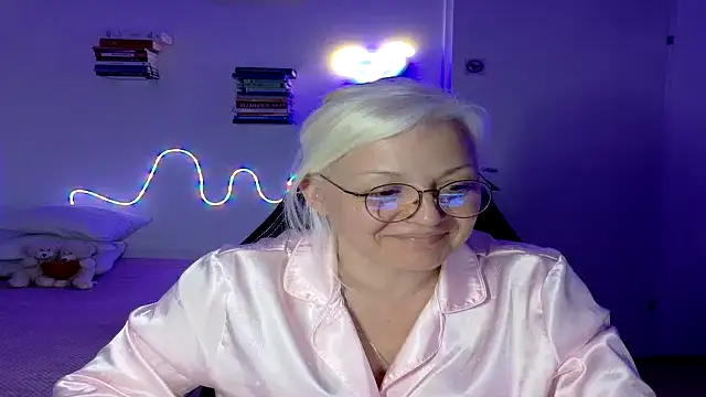 Linsy_Kim Chat XXX in diretta