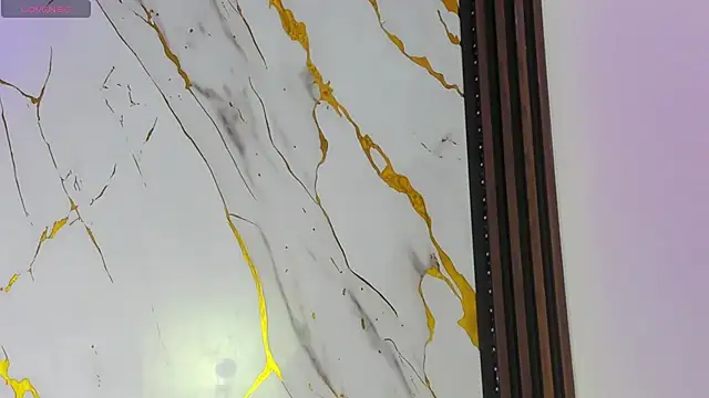 Онлайн чат XXX scarlet_brown_hh