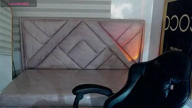 Afrodita_Wild_v – Live XXX-chat