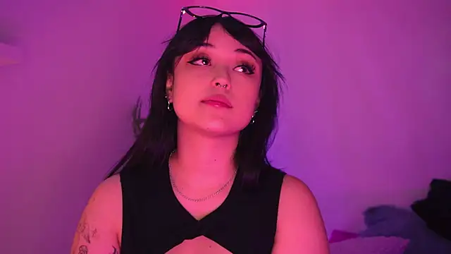 Gloomydoll Chat XXX live