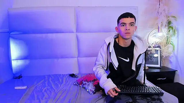 your_d0ll1: вебкам-шоу