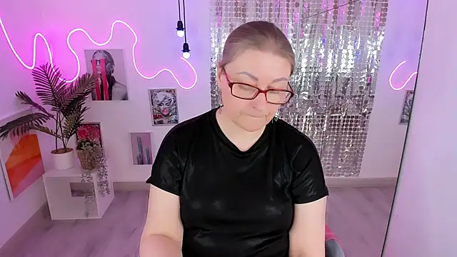 Chat XXX ao vivo de Alexandra_Kind