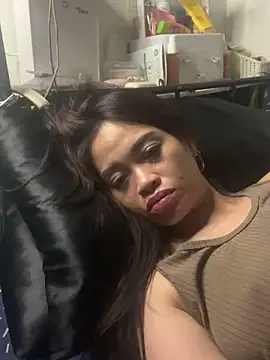 pinay4uwithagoodheart's Webcam Show