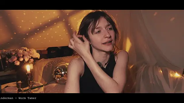 WebCora – Live XXX-chat