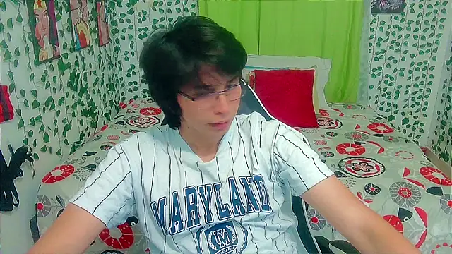 Andy_gray Show in webcam