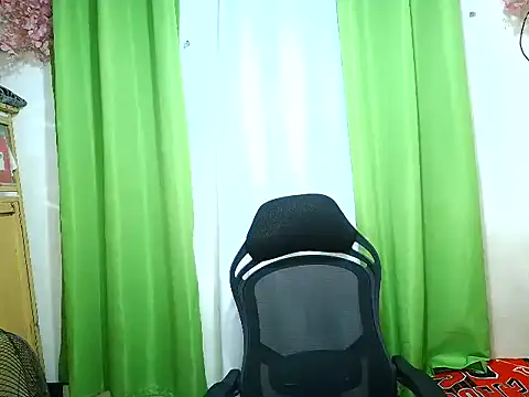 xLickme24 Webcam Show