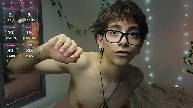 Matty_Sparkkn Live XXX chat