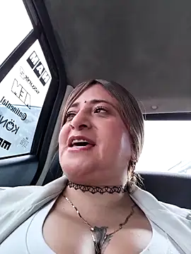 Chatroom XXX en direct de AlexadraJones3453