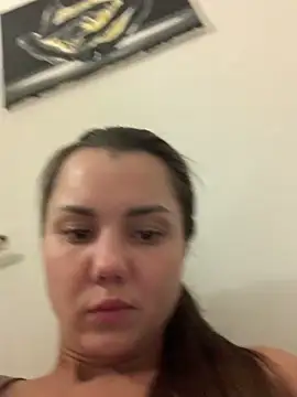 Chat +18 de MiraMiss ao vivo