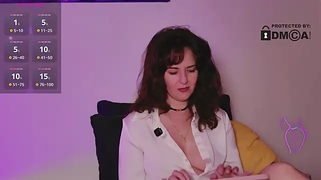 Witch_in_Velvet 即時 XXX 聊天