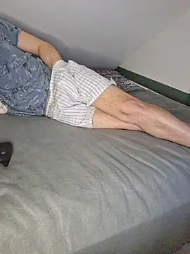 Show modela 1Fantomas na web-kameri