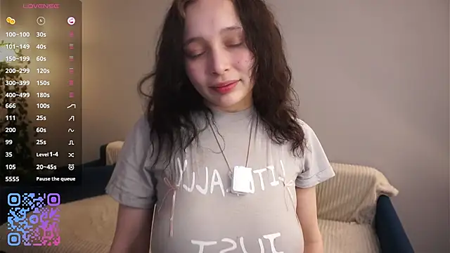 HannaHayles' Webcam Show