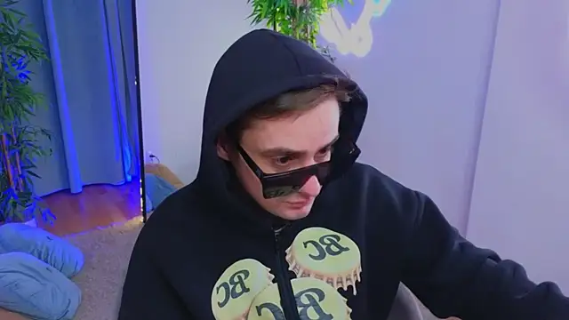 drillfi11: вебкам-шоу