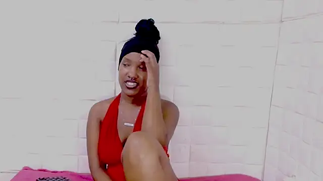 EroticSexyPrada's Live XXX Chat