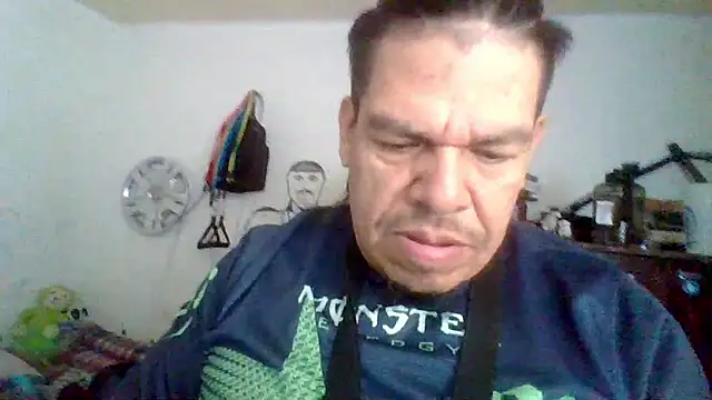 Show modela Oskr2025xxx na web-kameri