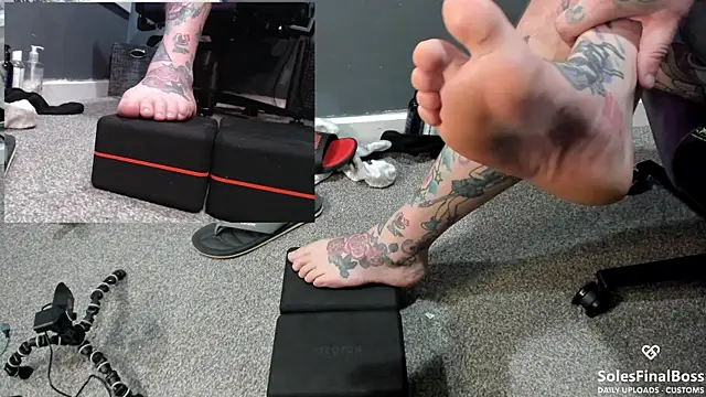 Show modela SolesFinalBoss na web-kameri