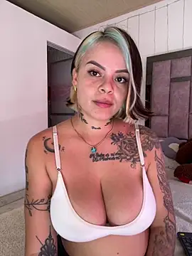 _CuteGirls_'s Live XXX Chat