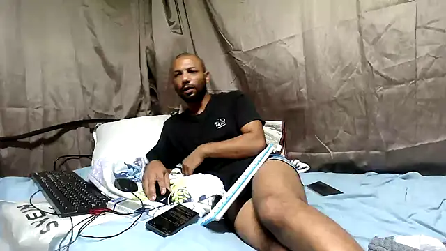 Czat XXX na żywo – Camodick