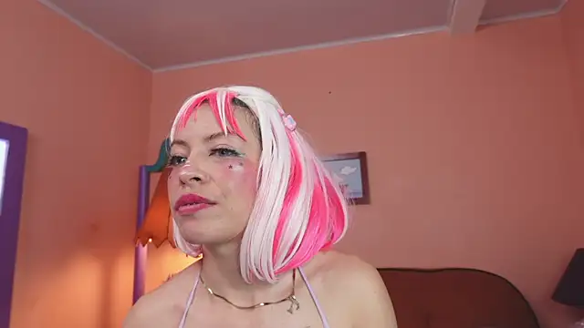 Chatroom XXX en direct de miss__wanda