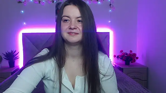 MavkaCute: онлайн-секс-чат