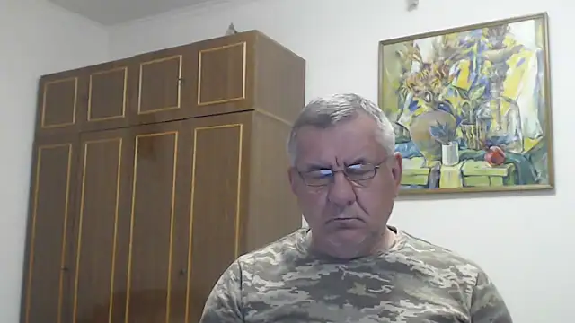 machomale3 Adlı Modelin Canlı XXX Sohbeti