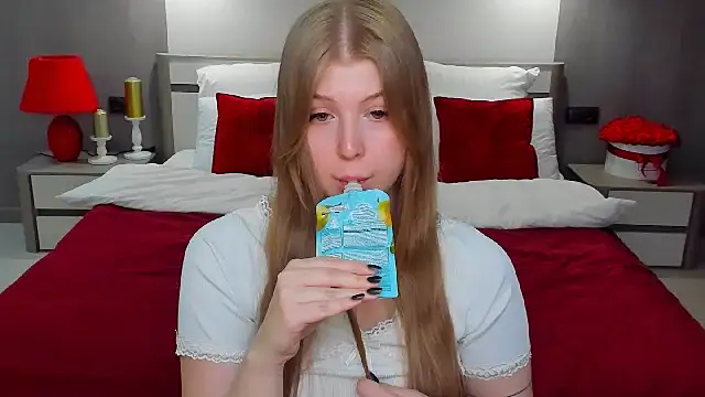 Stella_Light Chat XXX live