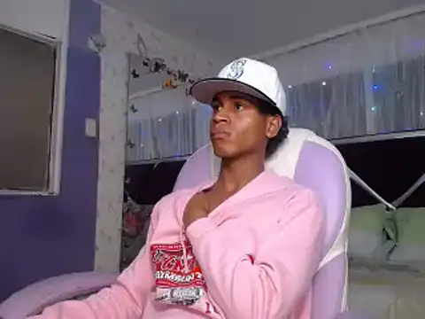 โชว์เว็บแคมของ Santy_bigcock_01