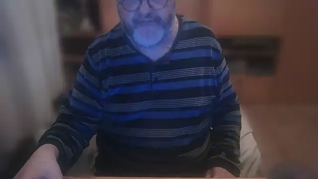 Koldo70: διαδικτυακό σόου στην κάμερα