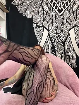 دردشة Boonny_Boo- الجنسية المباشرة