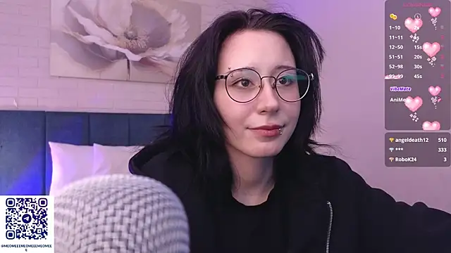 meomeee's Live XXX Chat