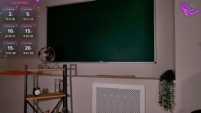 ClaireMathis 现场XXX聊天