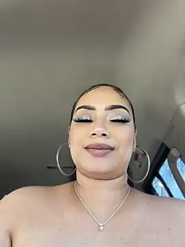 CarmelaAnthony Chat XXX in diretta