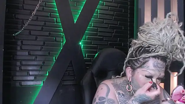 Venus_Rock Chat XXX in diretta